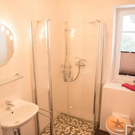 Apartment Dardel Hus